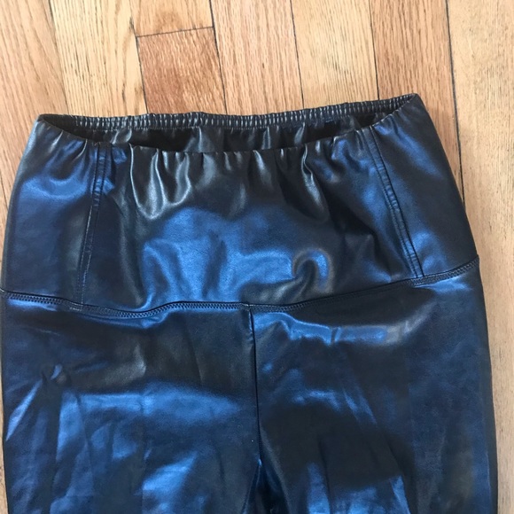 Wilfred Free Daria High Waist Vegan Leather Pant M - Picture 3 of 8